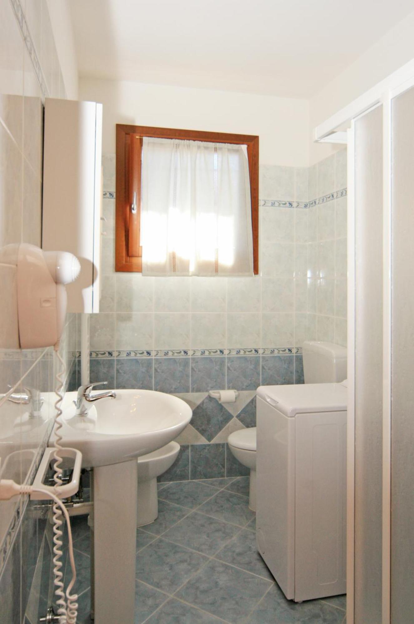 Villaggio Dei Fiori Каорле Екстериор снимка