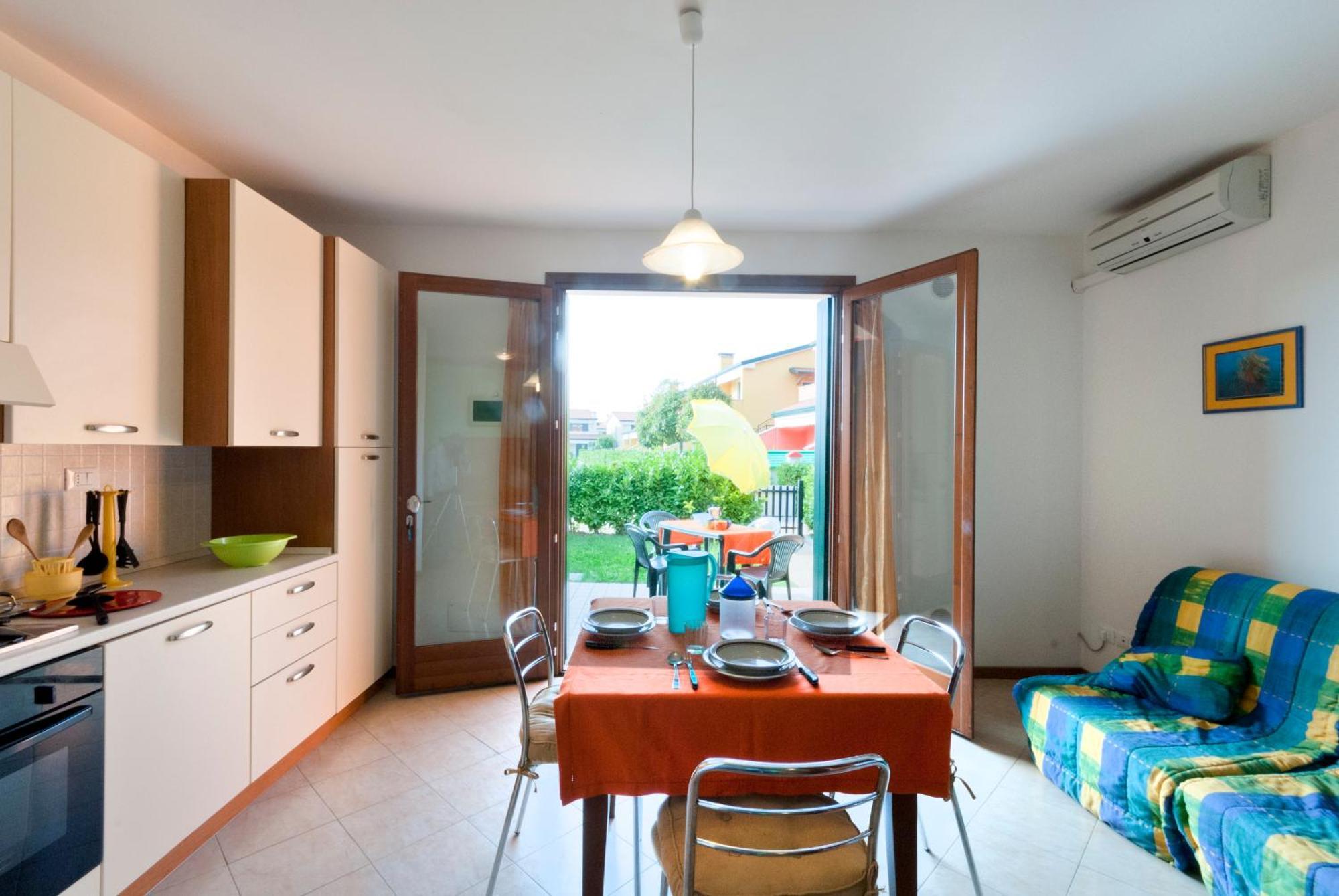 Villaggio Dei Fiori Каорле Екстериор снимка