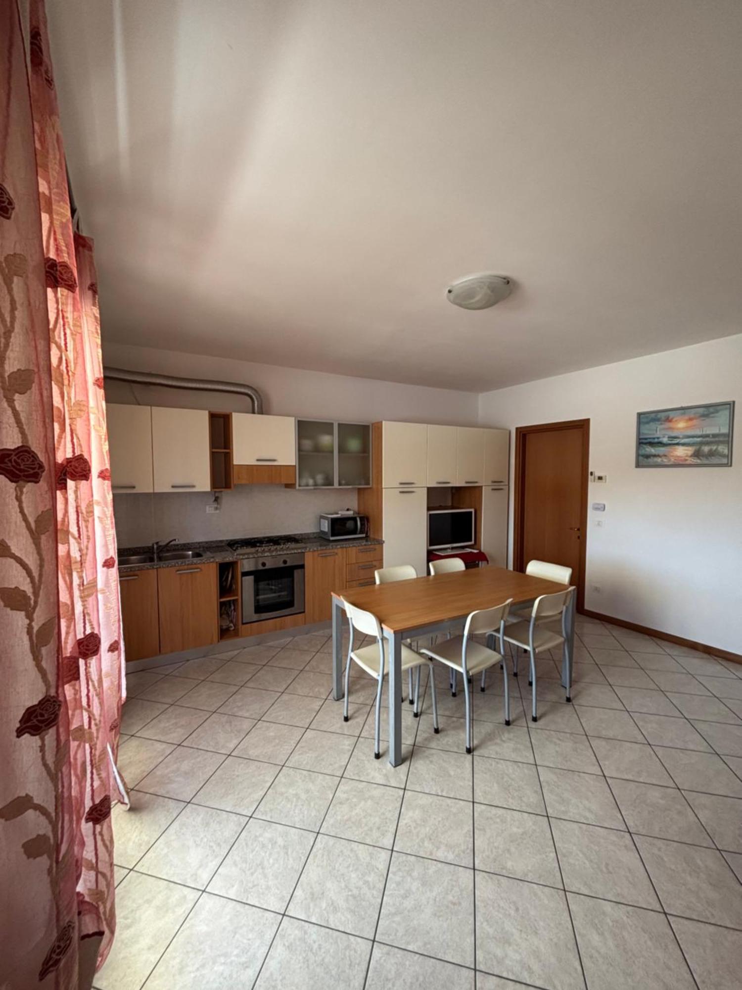 Villaggio Dei Fiori Каорле Стая снимка