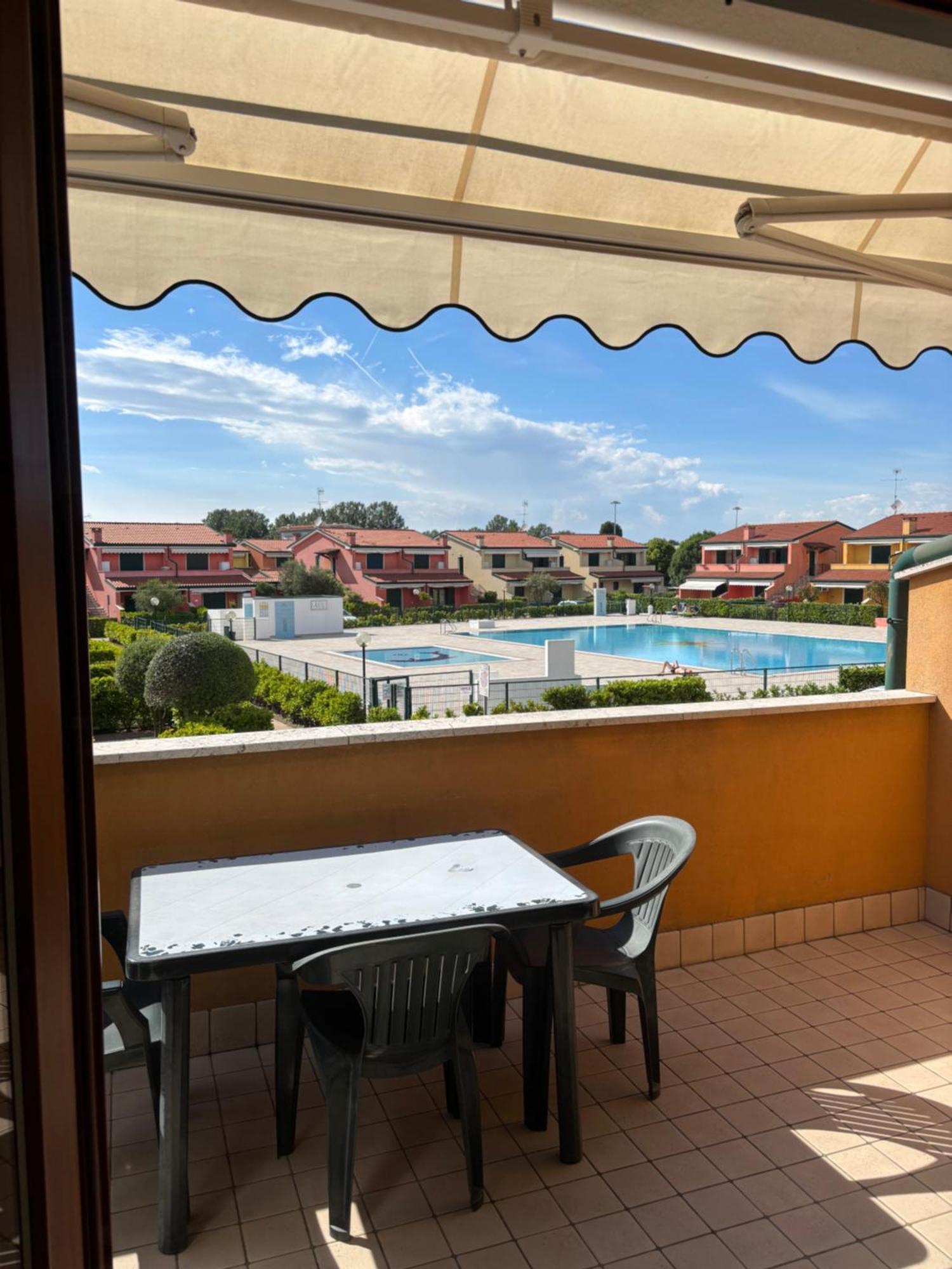 Villaggio Dei Fiori Каорле Екстериор снимка
